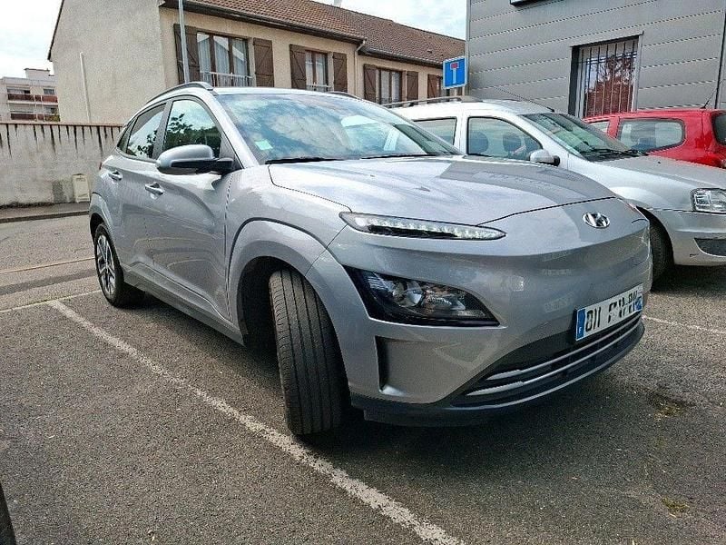 Silber Gebraucht 2022 Hyundai Kona SUV | 14.990 € (Superpreis) - Bild 1/4