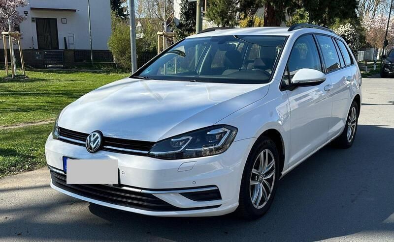 Weiß Gebraucht 2020 VW Golf VII Kombi | 9.500 € (Fairer Preis) - Bild 1/4