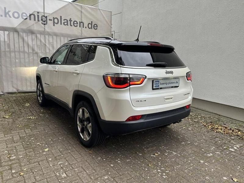 Gebraucht Jeep Compass Limited 140 PS (102 kW) 2018 Weiß SUV