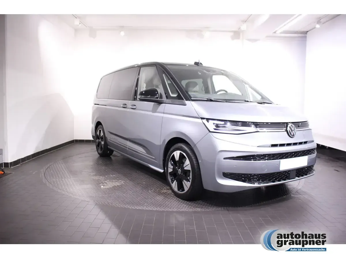 Używany VW Multivan Edition 150 KM (110 kW) 2025 Minivan