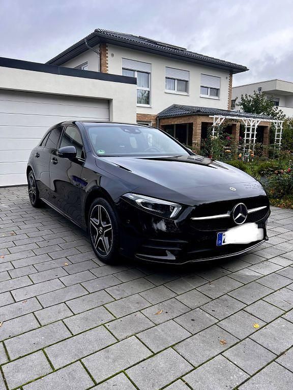 Gebraucht Mercedes 250 218 PS (160 kW) 2021 Schwarz Limousine