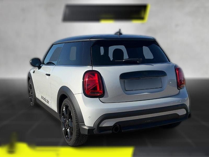 Gebraucht Mini Cooper 136 PS (100 kW) 2021 Metallic Kleinwagen