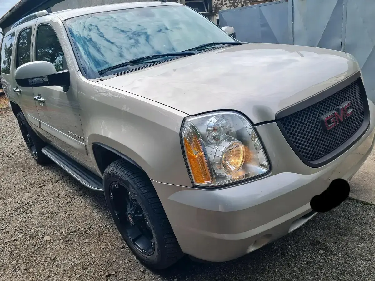 Gebraucht GMC Yukon 388 PS (285 kW) 2007 Beige SUV