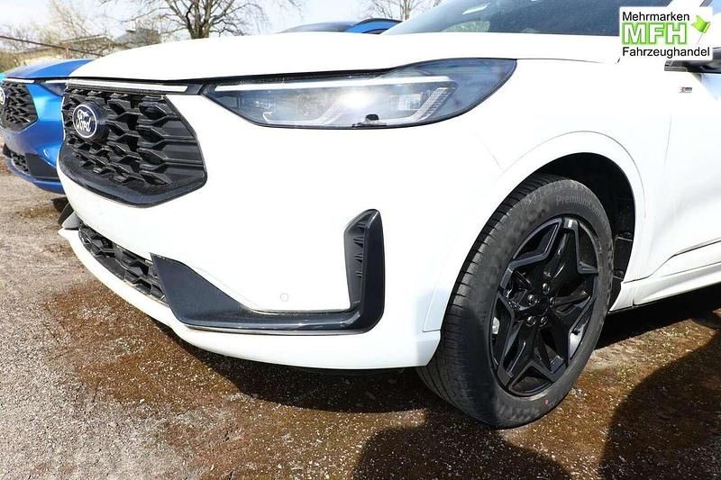 Neu Ford Kuga ST-Line 186 PS (136 kW) 2026 Frozen white SUV