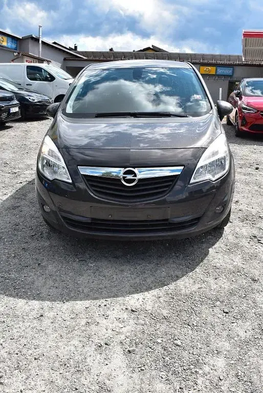 Gebraucht Opel Meriva Active 140 PS (102 kW) 2013 Grau Van / Kleinbus