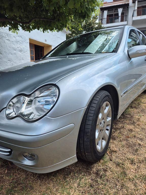Gebraucht Mercedes C200 184 PS (135 kW) 2007 Silber Limousine