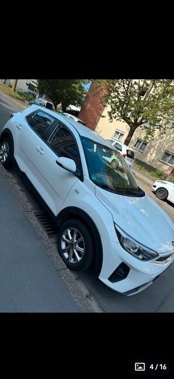 Gebraucht Kia Stonic Vision 84 PS (61 kW) 2018 Weiß SUV