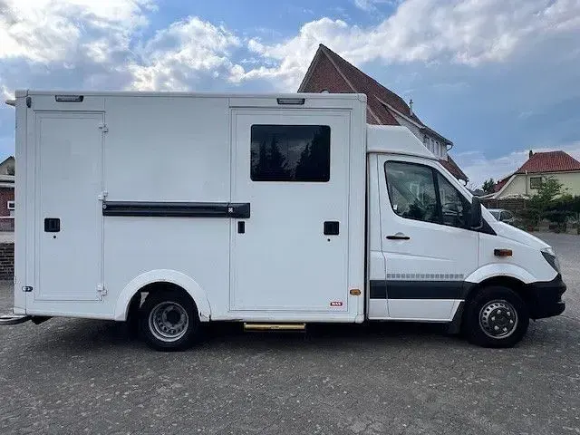 Gebraucht Mercedes Sprinter 163 PS (119 kW) 2018 Weiß Van
