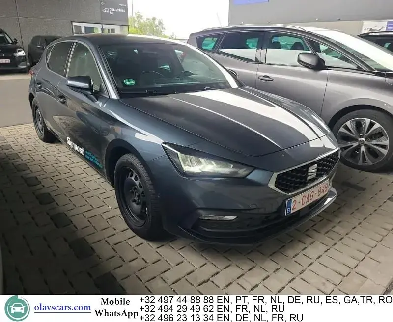 Gebraucht Seat Leon 150 PS (110 kW) 2022 Grau Limousine