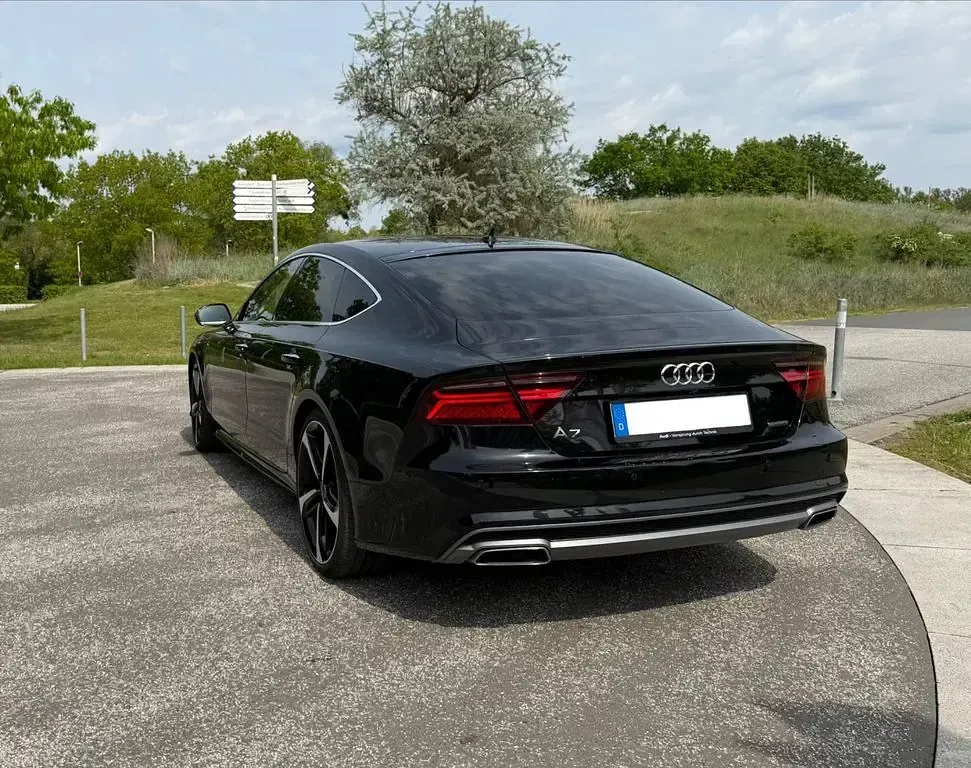 Gebraucht Audi A7 Ambiente 272 PS (200 kW) 2016 Schwarz Kleinwagen
