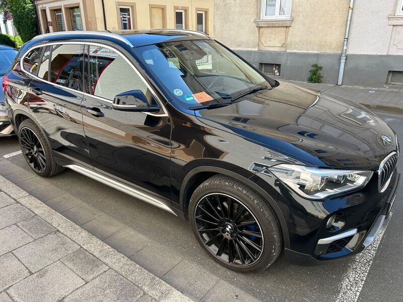 Gebraucht BMW X1 Sport Line 190 PS (139 kW) 2017 Schwarz SUV