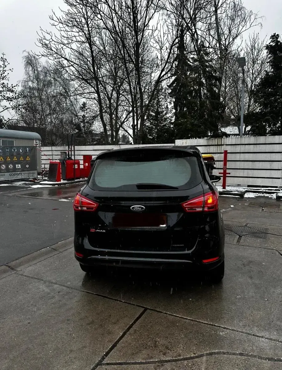 Gebraucht Ford B-MAX 105 PS (77 kW) 2014 Schwarz Van / Kleinbus