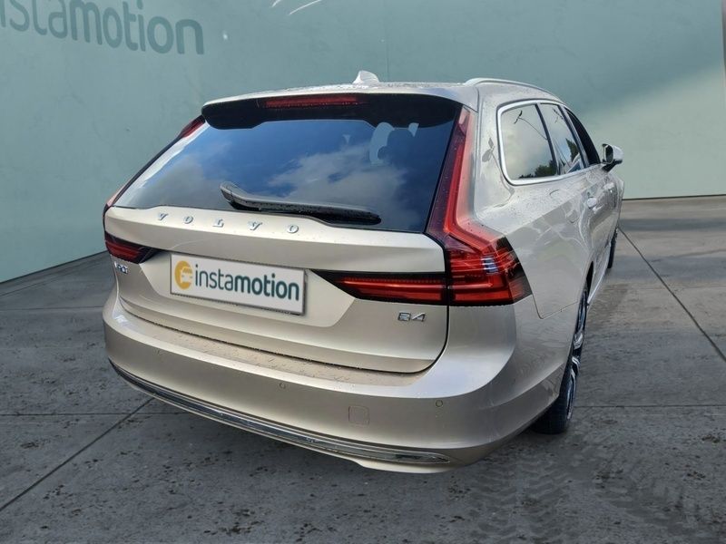 Gebraucht Volvo V90 Ultimate 197 PS (144 kW) 2023 Other Kombi