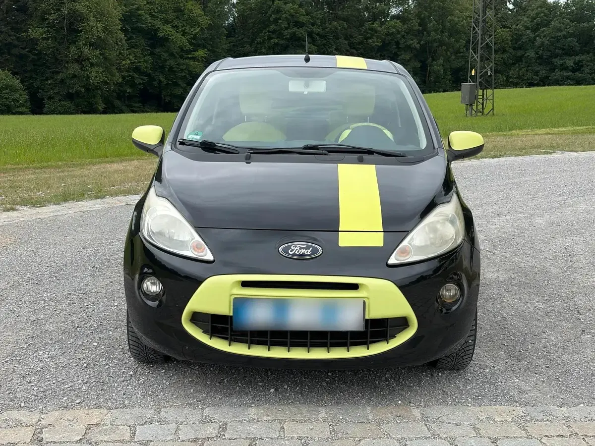 Gebraucht Ford Ka Titanium 69 PS (50 kW) 2010 Schwarz Kleinwagen