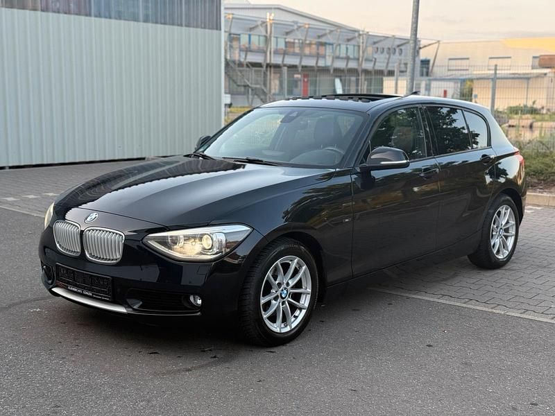 Schwarz Gebraucht 2011 BMW 120 Kleinwagen | 7.000 € (Guter Preis) - Bild 1/4