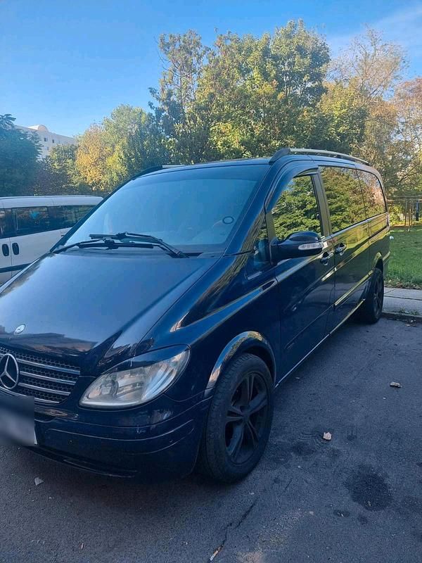 Blau Gebraucht 2005 Mercedes Viano Van / Kleinbus | 6.450 € - Bild 1/4