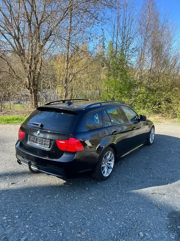 Używany BMW 330 Performance 245 KM (180 kW) 2009 Czarny Kombi