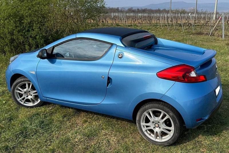 Second-hand Renault Wind Dynamique 101 CP (74 kW) 2010 Albastru Cabrio