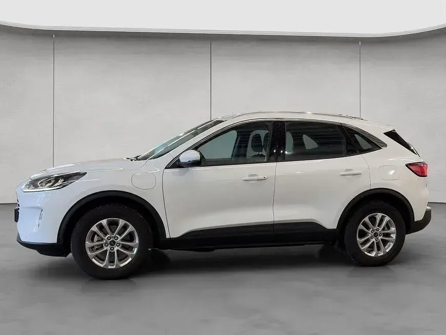 Gebraucht Ford Kuga Titanium 224 PS (164 kW) 2022 Frozen white SUV