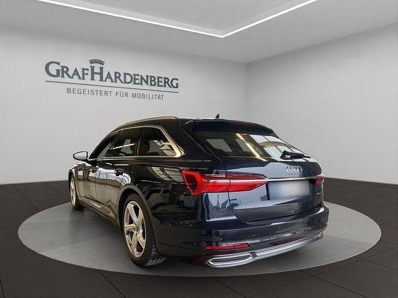 Gebraucht Audi A6 S-Line 299 PS (219 kW) 2022 Blau Kombi