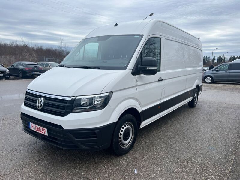 Weiß Gebraucht 2019 VW Crafter Van | 17.990 € (Teuer) - Bild 1/4