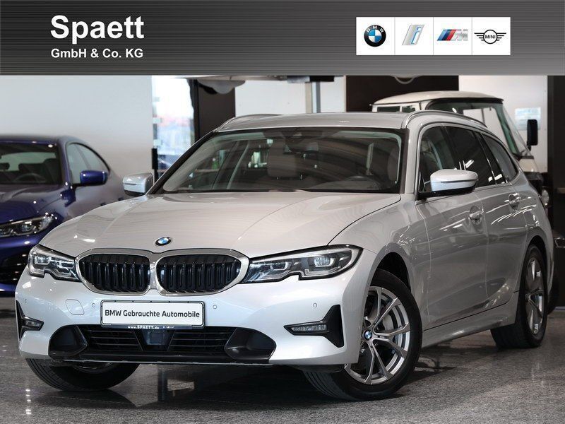 Glaciersilber Gebraucht 2021 BMW 330 Sport Line Kombi | 28.500 € (Fairer Preis) - Bild 1/4