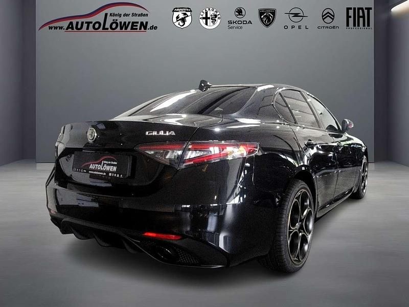 Neu Alfa Romeo Giulia 280 PS (205 kW) 2025 Nero vulcano, metallic Limousine