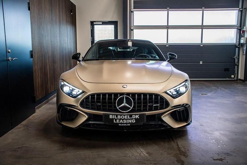 Gebraucht Mercedes SL63 AMG AMG 585 PS (430 kW) 2025 Gold Cabrio