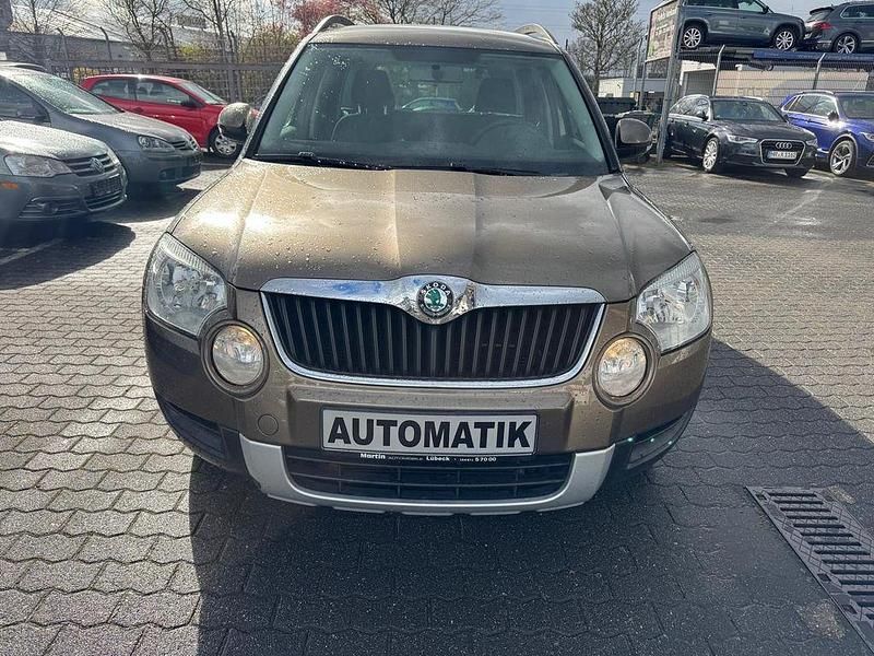 Gebraucht Skoda Yeti 105 PS (77 kW) 2012 Braun SUV