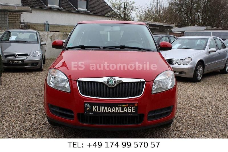 Gebraucht Skoda Fabia Ambiente 60 PS (44 kW) 2007 Cervena corrida/corrida rot Limousine