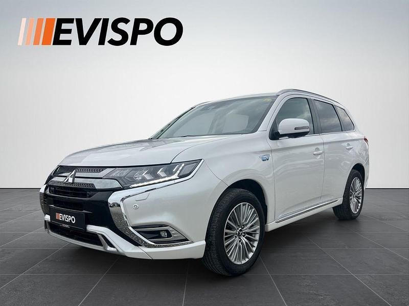 Gebraucht Mitsubishi Outlander P-HEV Plus 224 PS (164 kW) 2018 Weiß SUV