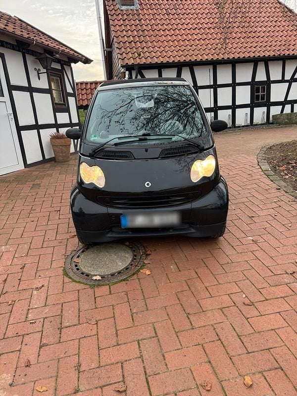 Schwarz Gebraucht 2004 Smart ForTwo Cabrio Cabrio | 1.500 € (Guter Preis) - Bild 1/4