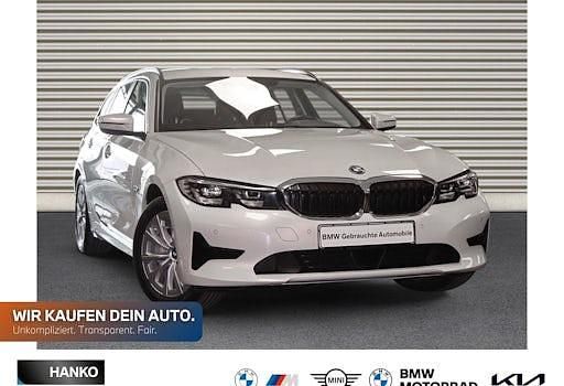 Gebraucht BMW 330e Advantage 292 PS (214 kW) 2022 Weiß Kombi