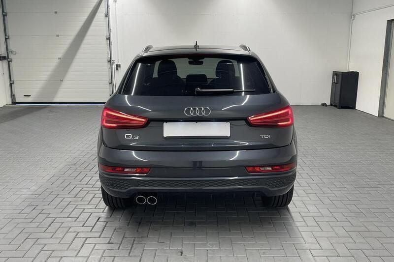 Gebraucht Audi Q3 S-Line 150 PS (110 kW) 2018 Grau (manhattangraumet.) SUV