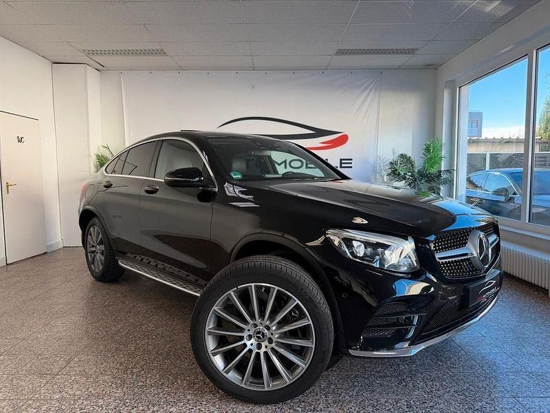 Schwarz Gebraucht 2017 Mercedes GLC300 AMG Coupé | 32.950 € (Fairer Preis) - Bild 1/4