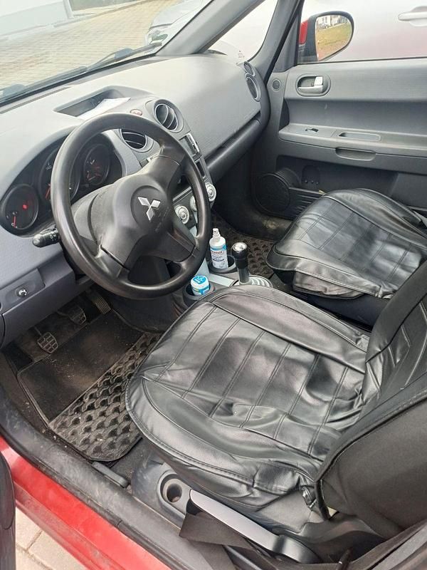 Gebraucht Mitsubishi Colt Motion 95 PS (69 kW) 2006 Rot Kleinwagen