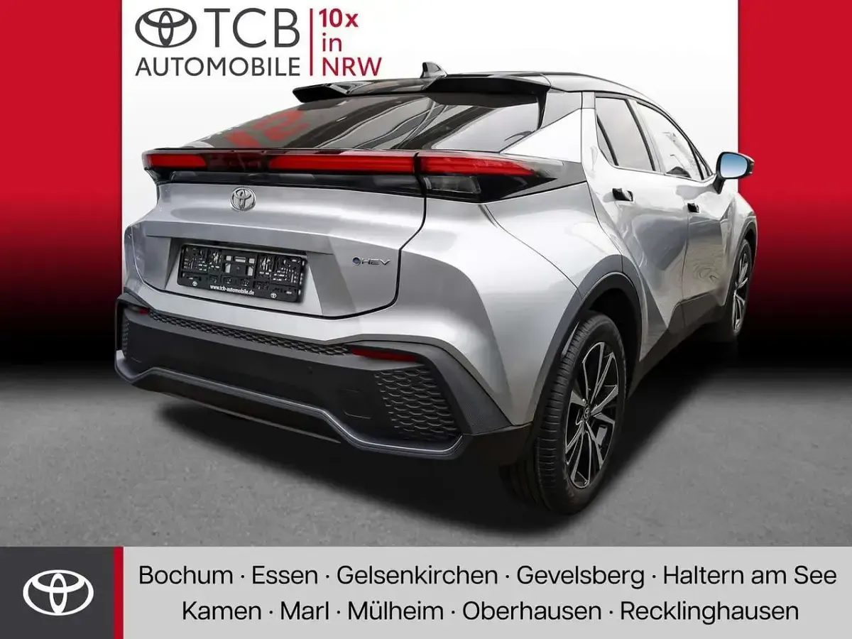 Neu Toyota C-HR 140 PS (102 kW) 2025 Marlingrau/schwarz SUV
