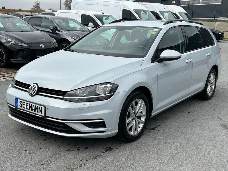 Gebraucht VW Golf VII Comfortline 150 PS (110 kW) 2017 Silber Kombi