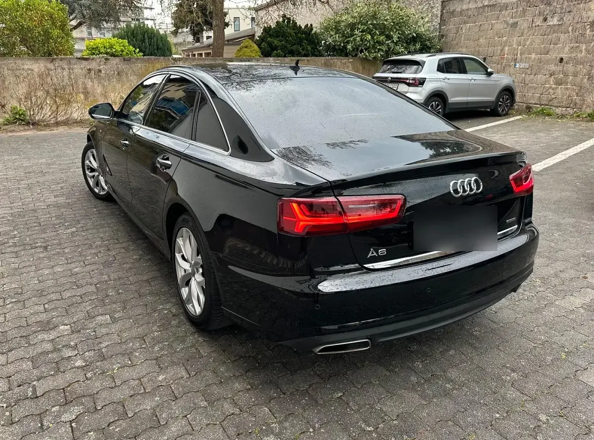Gebraucht Audi A6 218 PS (160 kW) 2015 Schwarz Limousine