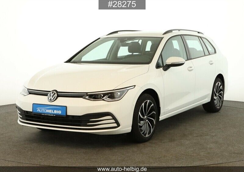 Gebraucht VW Golf VIII Life 116 PS (85 kW) 2022 Pure white Kombi