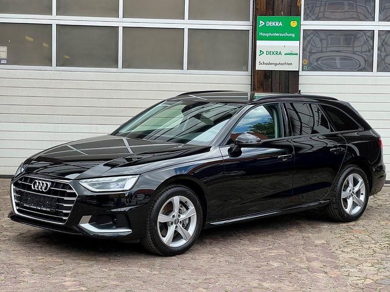 Gebraucht Audi A4 Advanced 190 PS (139 kW) 2020 Schwarz Kombi