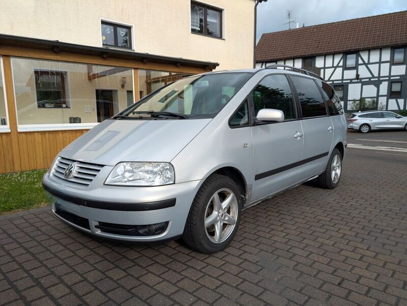 Silber Gebraucht 2001 VW Sharan Van / Kleinbus | 1.999 € (Guter Preis) - Bild 1/4