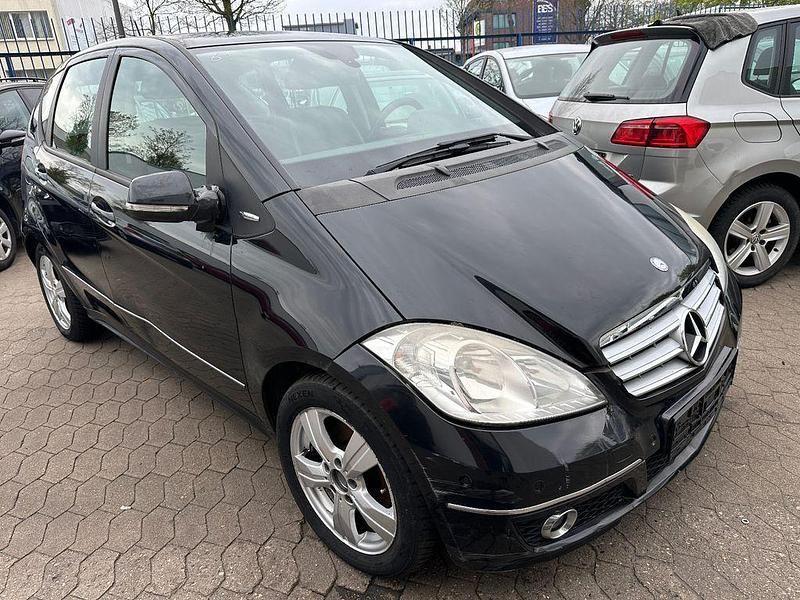 Gebraucht Mercedes A160 Avantgarde 95 PS (69 kW) 2009 Limousine