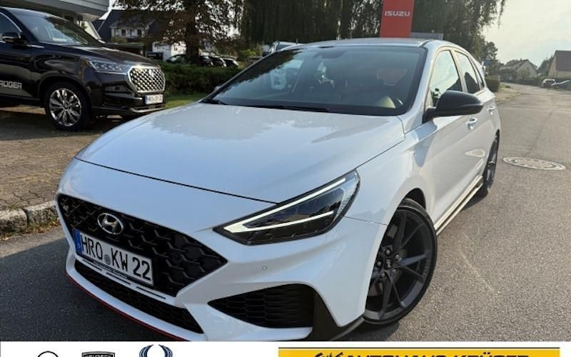 Gebraucht Hyundai i30 N Performance 280 PS (205 kW) 2023 Serenity white / mic (metallic) Limousine