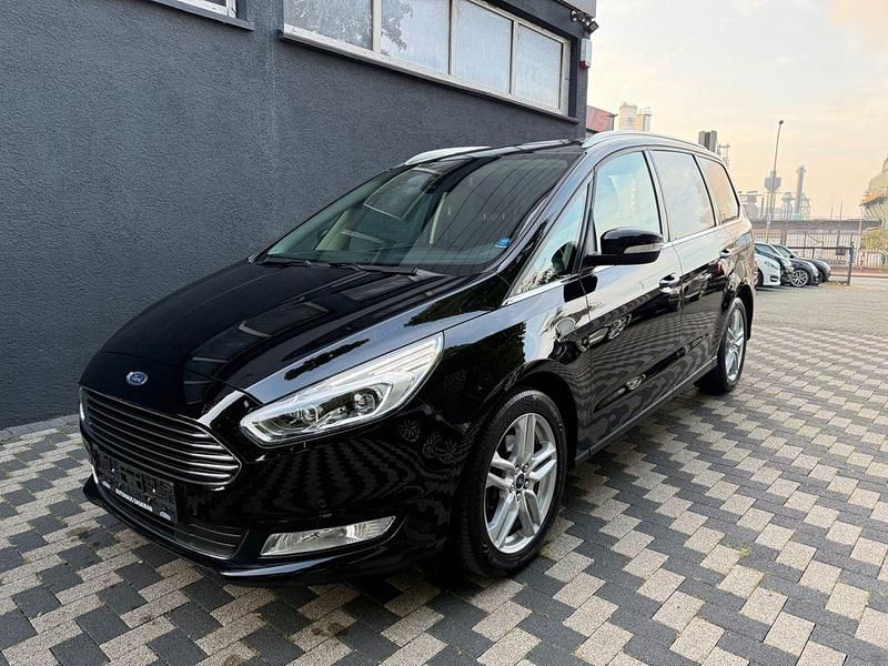 Schwarz Gebraucht 2019 Ford Galaxy Titanium Van / Kleinbus | 21.800 € (Fairer Preis) - Bild 1/4
