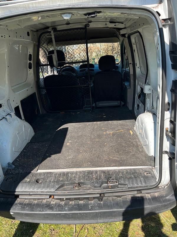 Usado Renault Kangoo 75 HP (55 kW) 2011 Branco Monovolume