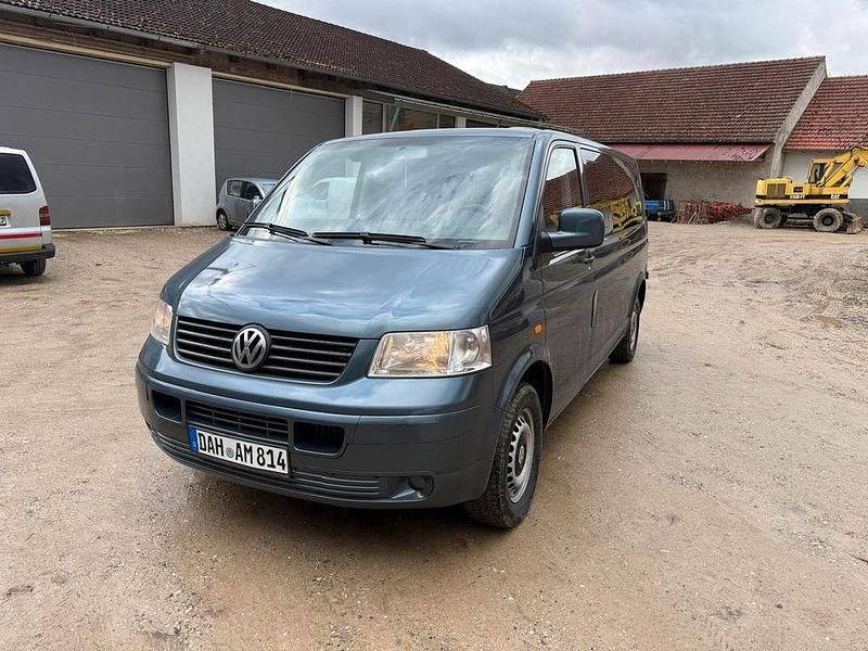 Gebraucht VW T5 131 PS (96 kW) 2004 Blau Van