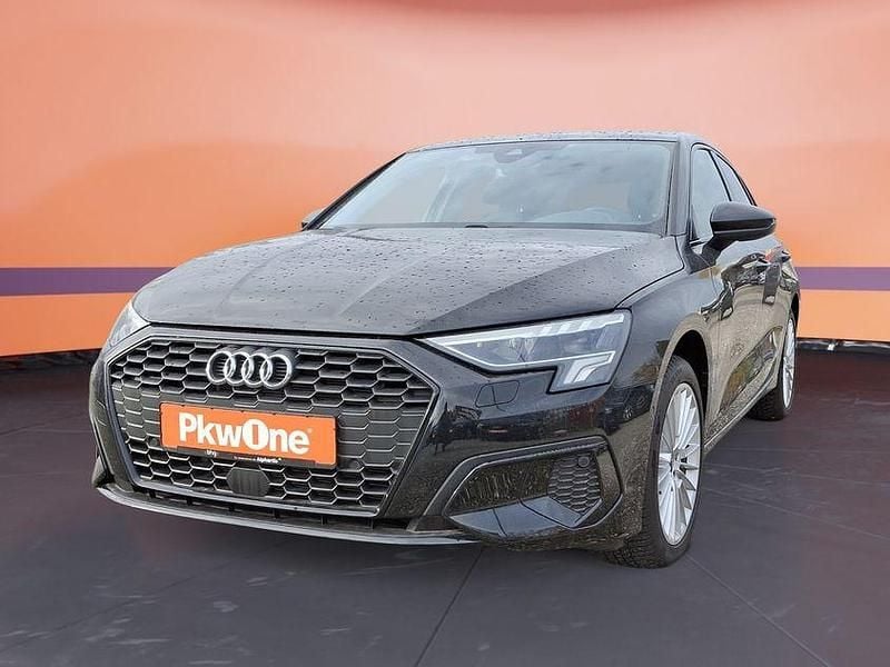 Schwarz Gebraucht 2024 Audi A3 Sportback Business Kleinwagen | 31.730 € (Superpreis) - Bild 1/4