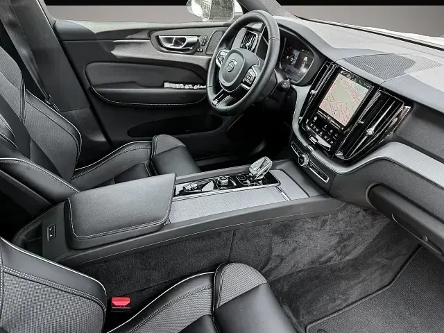 Gebraucht Volvo XC60 R-Design 455 PS (334 kW) 2023 Weiß SUV