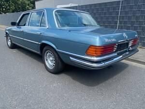 Gebraucht Mercedes 450 286 PS (210 kW) 1977 Grau Limousine